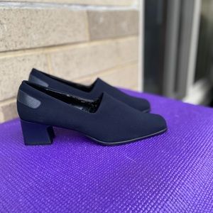 AEROSOLES “PUMP CAKE” SHOES